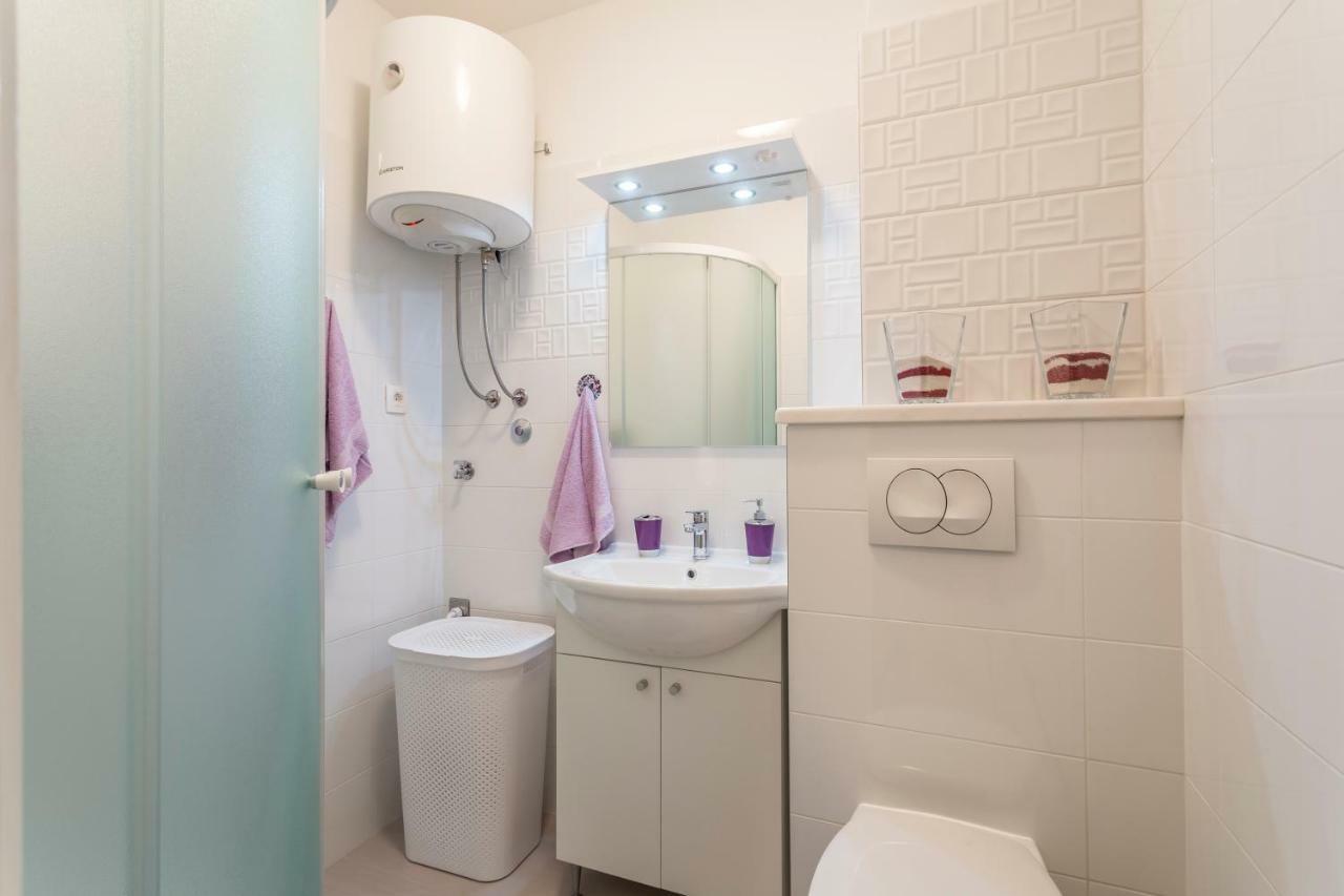 Modern Apartment Near The Beach And Center Of สปลิท ภายนอก รูปภาพ