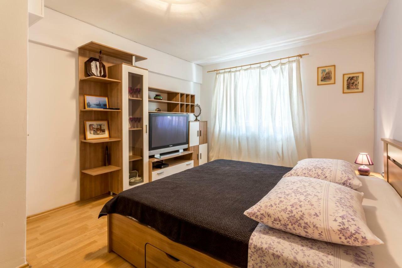 Modern Apartment Near The Beach And Center Of สปลิท ภายนอก รูปภาพ